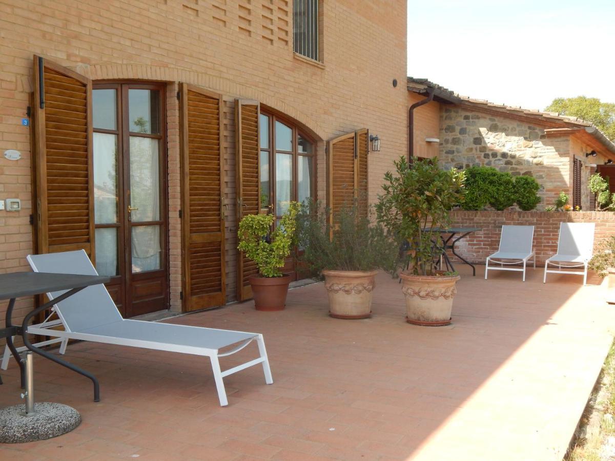 Fullino Nero Rta - Residenza Turistico Alberghiera Sienne Extérieur photo