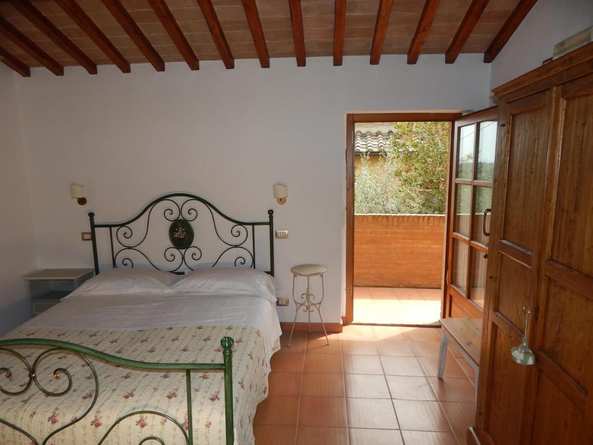 Fullino Nero Rta - Residenza Turistico Alberghiera Sienne Extérieur photo