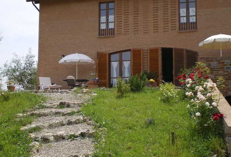 Fullino Nero Rta - Residenza Turistico Alberghiera Sienne Extérieur photo
