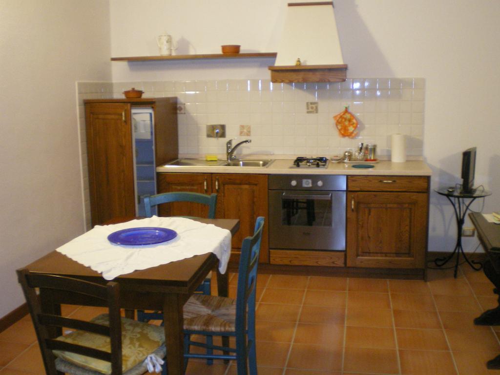 Fullino Nero Rta - Residenza Turistico Alberghiera Sienne Extérieur photo